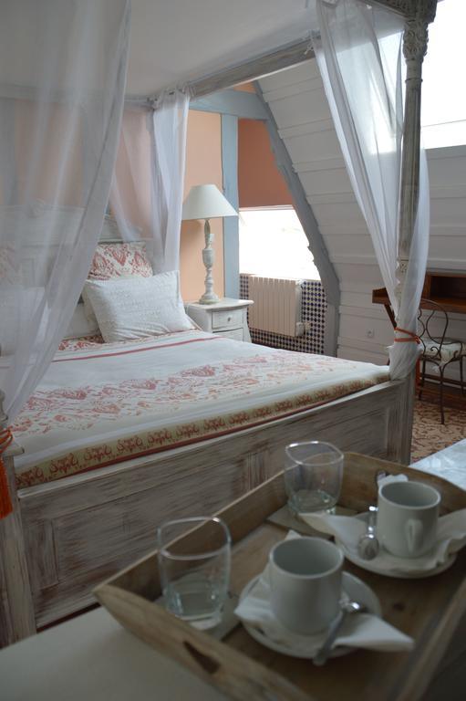 La Grange Des Marettes Bed & Breakfast Cleres ภายนอก รูปภาพ