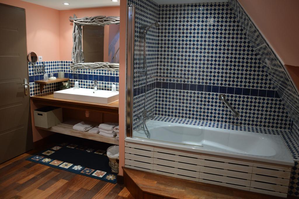 La Grange Des Marettes Bed & Breakfast Cleres ภายนอก รูปภาพ