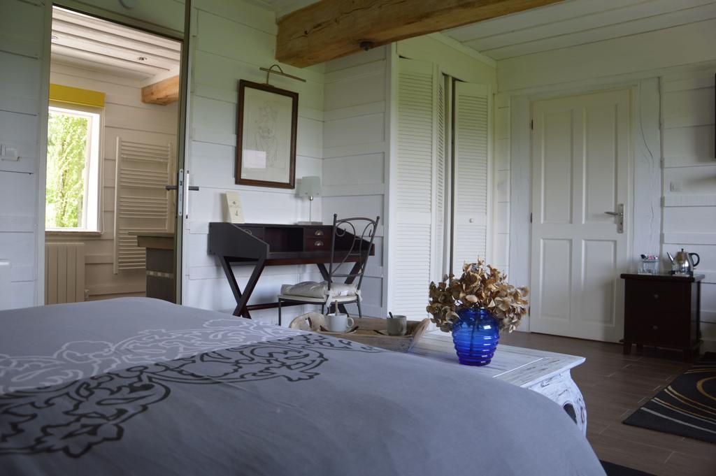 La Grange Des Marettes Bed & Breakfast Cleres ภายนอก รูปภาพ