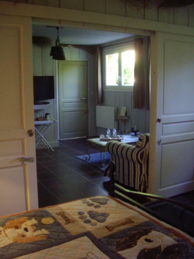 La Grange Des Marettes Bed & Breakfast Cleres ภายนอก รูปภาพ